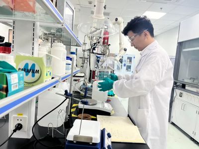創(chuàng)新驅(qū)動，智造未來 盛虹新材料科技以技術(shù)研發(fā)引領(lǐng)產(chǎn)業(yè)升級